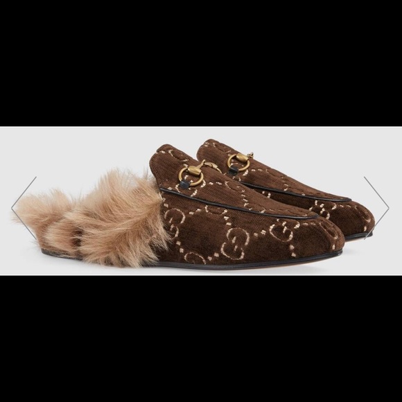 gucci women's slippers fur